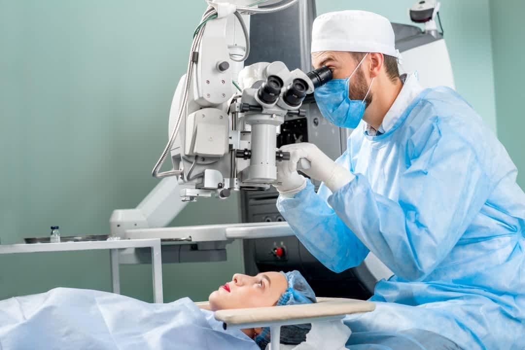 find-a-skilled-ophthalmologist-dubai-for-vision-and-eye-health-big-0