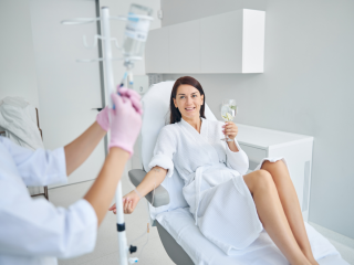 IV Therapy in Dubai: Boost Energy and Hydration Safely