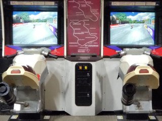 Oakville Ontario Arcade and Entertainment Center - Call 9058781300