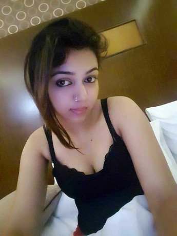 cashcall-girls-in-sikandarpur-gurgaon-9990118807delhi-sts-in-247-delhi-ncr-big-0