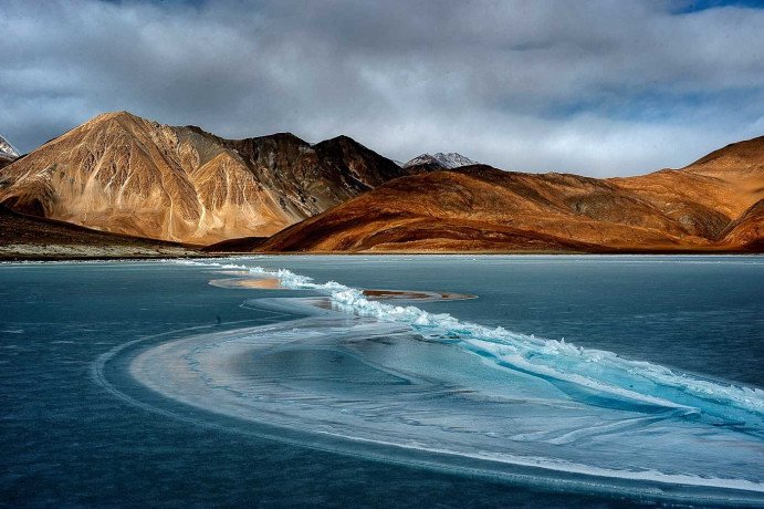 great-deals-on-pangong-lake-package-tour-booking-by-naturewings-book-now-big-0