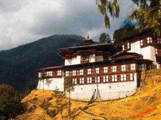 We offer Bhutan Package Tour from Bagdogra Airport- Best Deal 2024