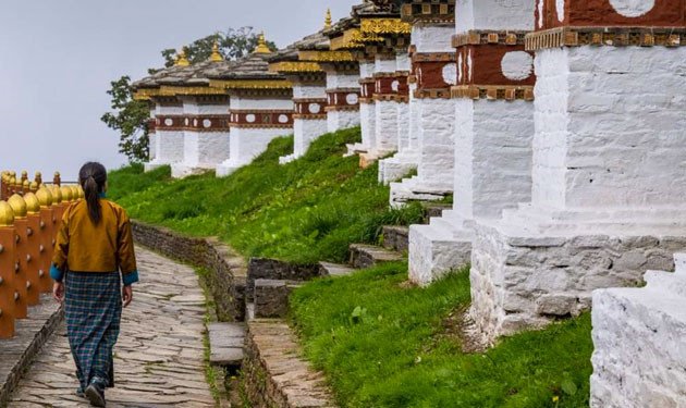 book-wonderful-bhutan-package-tour-from-surat-with-door-to-happiness-big-0