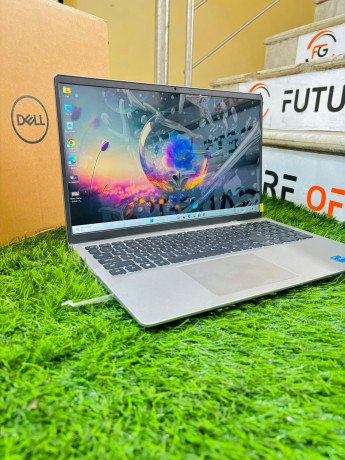 dell-inspiron-3511-intel-core-i5-11th-gen-ram-8gb-ddr4-ssd-512-gb-big-0