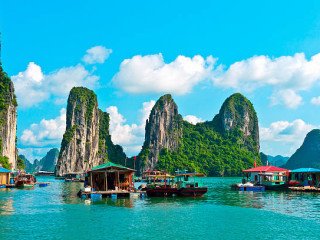 See what available in Vietnam Tour Package From Kolkata