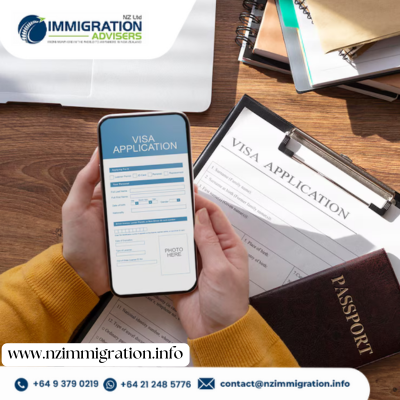 start-your-career-abroad-with-working-visa-nz-big-0