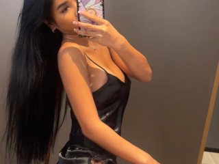 Call Now Call Girls In Munirka 7827325592 Low Rate Call Girl Service