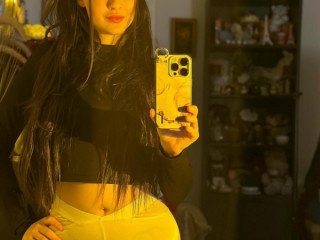 Low Rate✨Young Call Girls in Sector 19 Noida  ✨9990530091✔️ COD Available Female Escorts Service