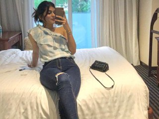 No Advance Direct Cash On Delivery Call Girls In New Delhi Railway Station 9990186833