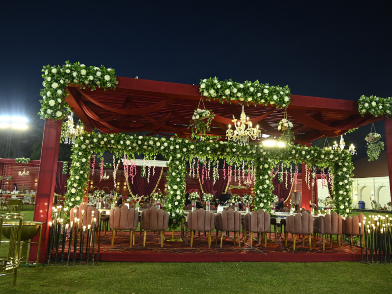 luxury-wedding-venue-jaipur-small-0