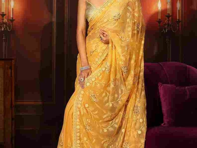 shop-yellow-silk-saree-for-haldi-outfit-small-0