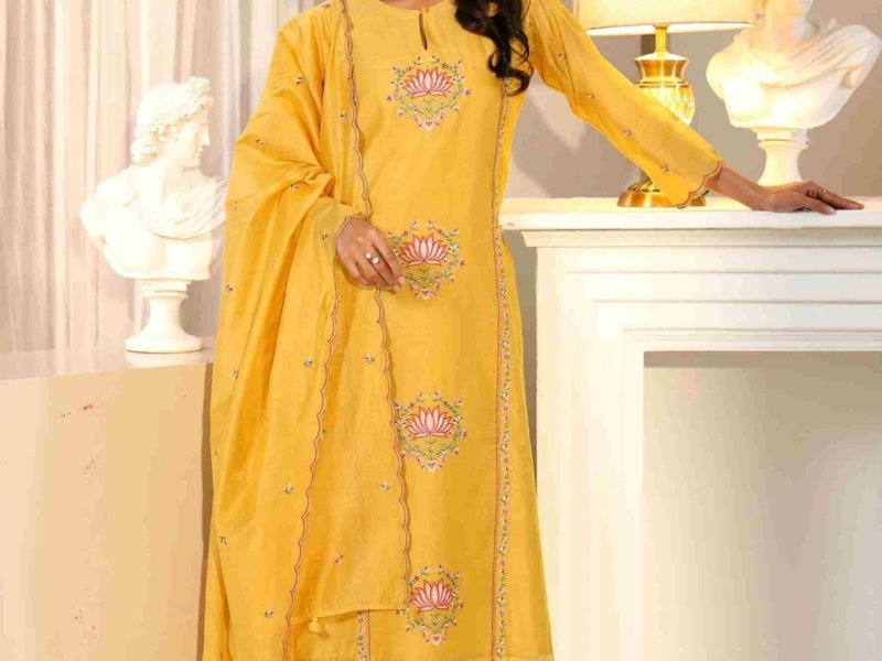 shop-elegant-chanderi-silk-suits-for-women