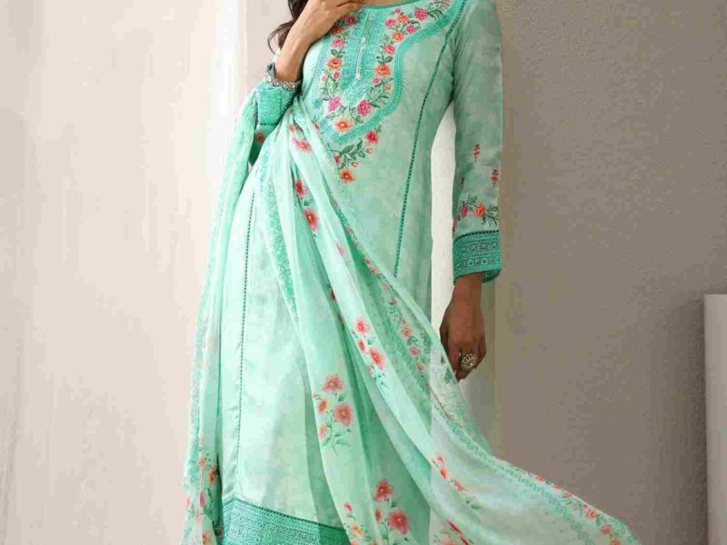 buy-wedding-wear-dresses-for-women-online-at-libas