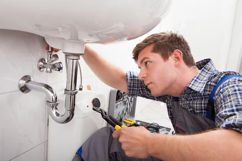 tankless-heater-installation-service-in-marietta-marine-plumbing-service