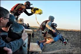 tandem-base-jumping
