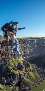 base-jumping-bridge-big-0