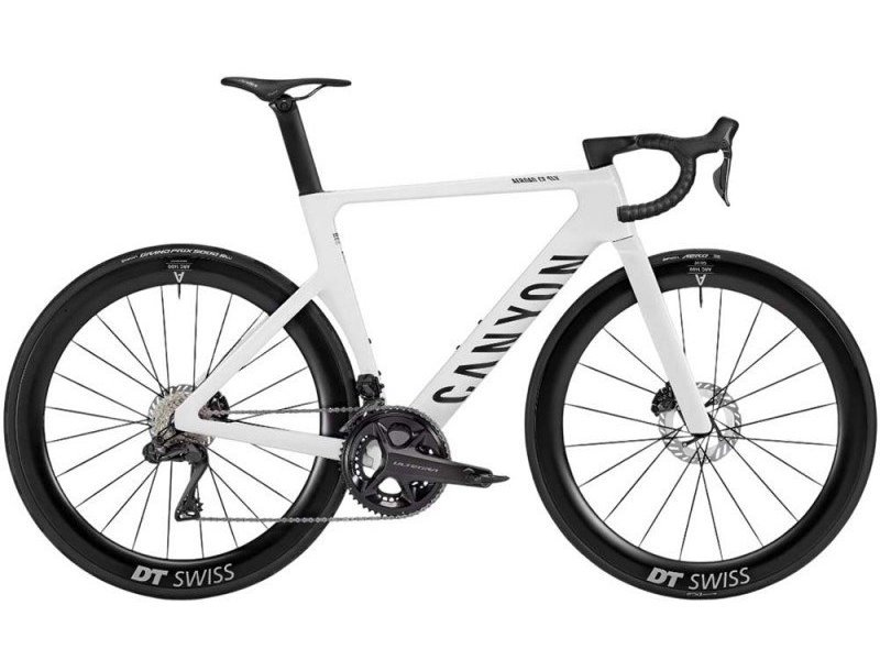 2026-canyon-aeroad-cf-slx-8-di2-road-bike-centracycles